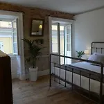 1861 Liston Boutique Flat